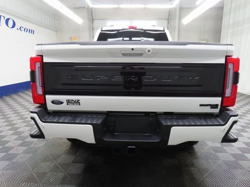 Used 2025 Ford F250 Platinum image 34