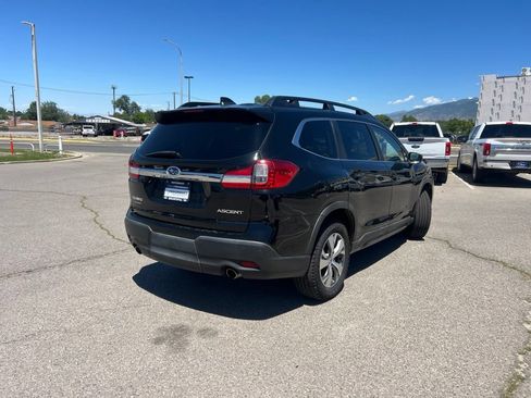 Used 2022 Subaru Ascent Premium w/ Convenience Package AWD/4WD image 6