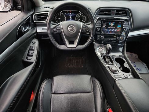 Used 2023 Nissan Maxima SV w/ Floor Mat Group image 11