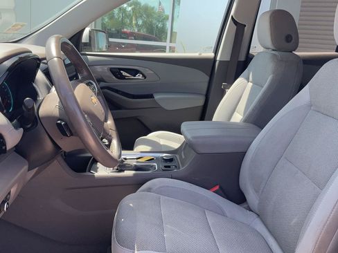 Used 2020 Chevrolet Traverse LT AWD/4WD image 9