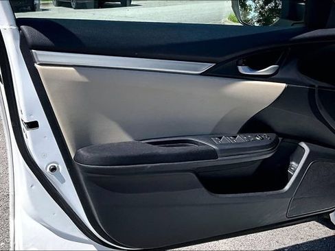 Used 2018 Honda Civic LX image 17