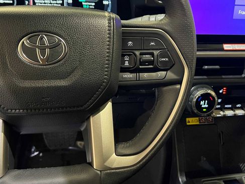 Certified 2025 Toyota 4Runner Limited image 20