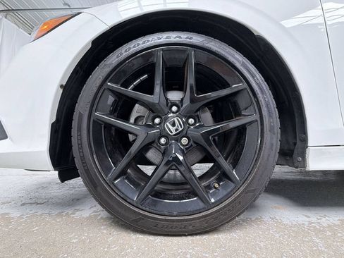 Used 2024 Honda Civic Sport image 14