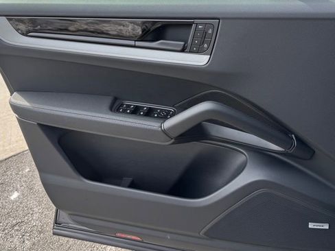 New 2026 Porsche Cayenne S AWD/4WD image 13