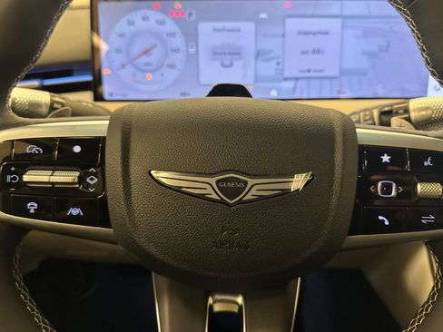 New 2026 Genesis GV70 2.5T Advanced AWD/4WD image 24