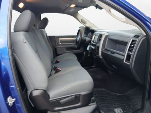 Used 2017 RAM 1500 Express image 22