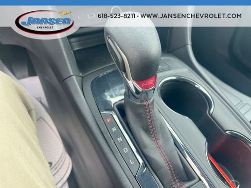 Used 2024 Chevrolet Equinox RS image 15