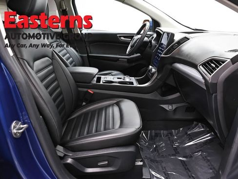 Used 2021 Ford Edge SEL AWD/4WD image 23
