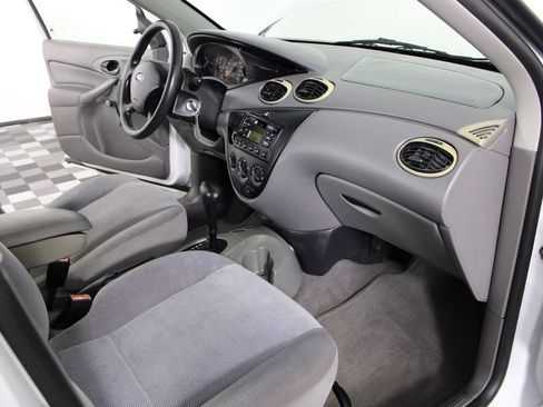 Used 2002 Ford Focus LX image 20