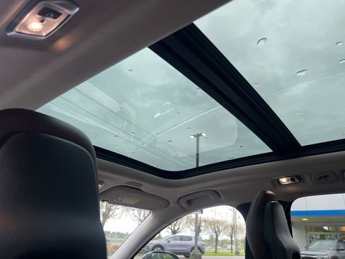 Used 2018 Volvo XC60 T5 Inscription w/ Convenience Package AWD/4WD image 35