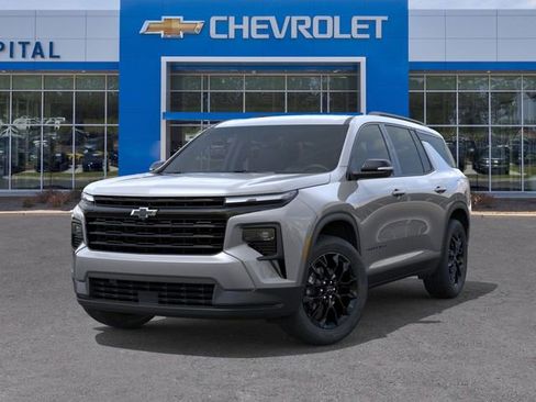 New 2026 Chevrolet Traverse LT image 6