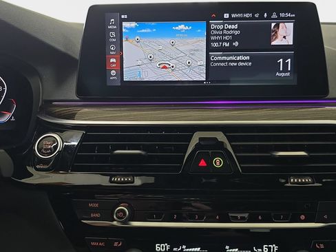 Used 2020 BMW 530i w/ Convenience Package RWD image 23