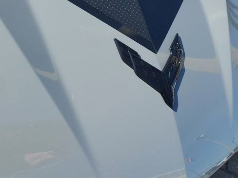 Used 2024 Chevrolet Corvette Stingray Convertible image 7