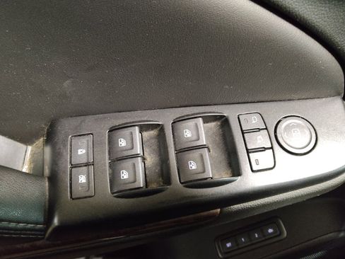 Used 2019 GMC Yukon XL SLT AWD/4WD image 27