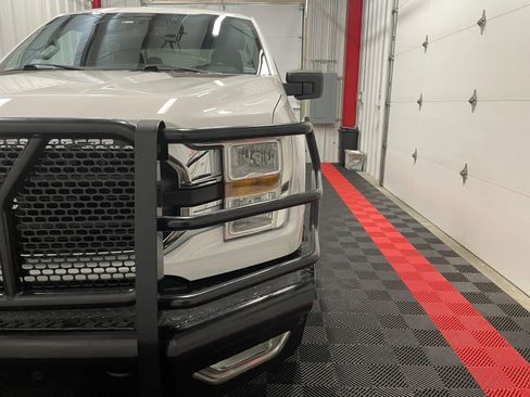 Used 2022 Ford F150 XLT w/ Equipment Group 301A Mid AWD/4WD image 7