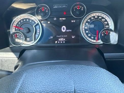 Used 2017 RAM 1500 Laramie w/ Convenience Group AWD/4WD image 14