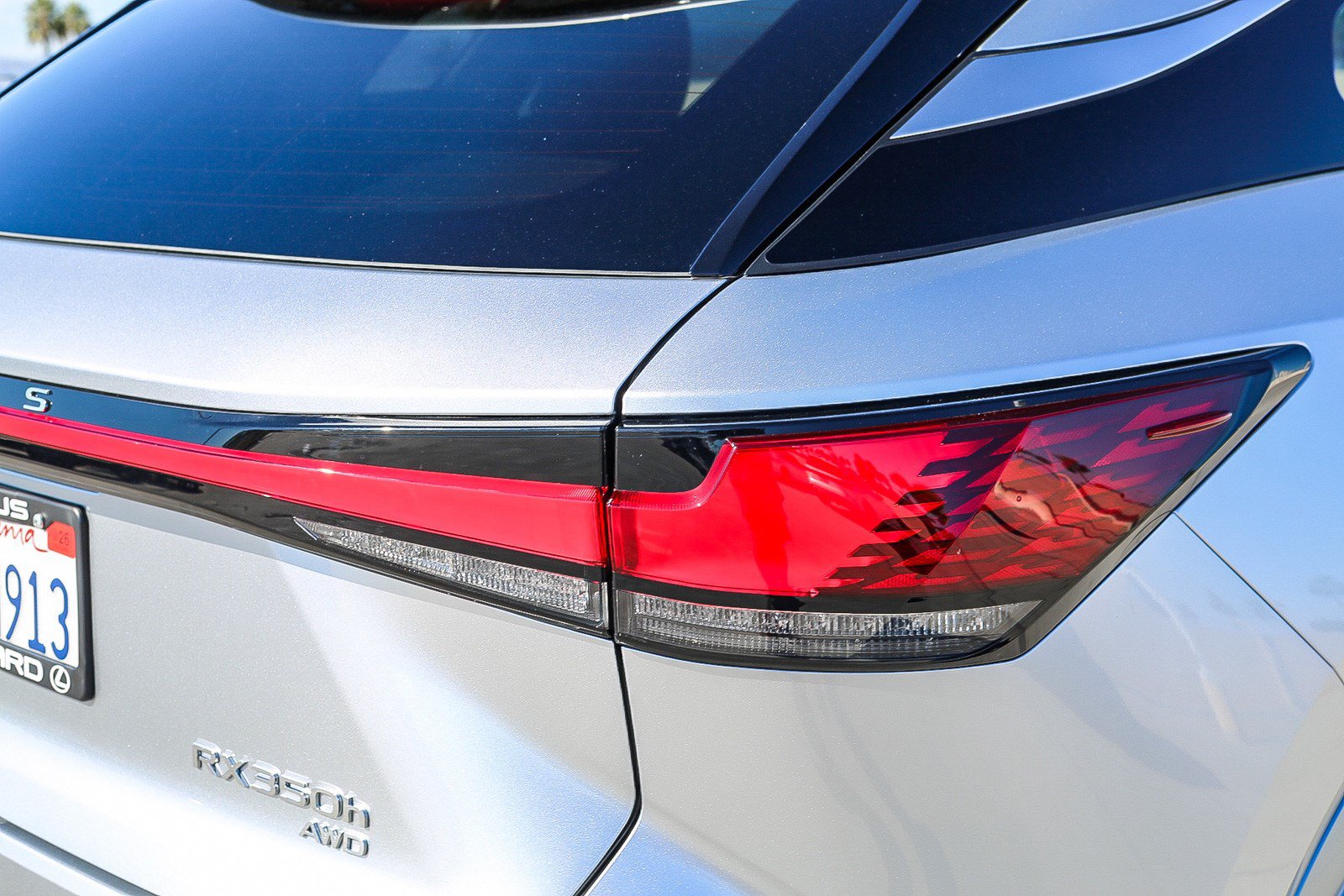 Certified 2026 Lexus RX 350h w/ Convenience Package AWD/4WD image 9