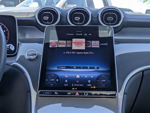 Used 2026 Mercedes-Benz GLC 300 4MATIC image 18