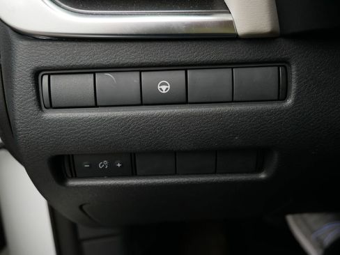 Used 2022 Nissan Rogue SV AWD/4WD image 27
