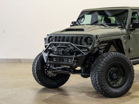 Used 2024 Jeep Wrangler Unlimited Rubicon w/ Technology Group AWD/4WD image 23