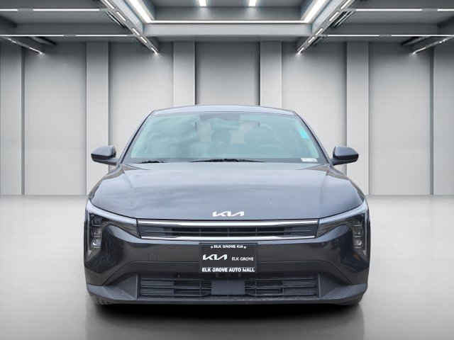 Certified 2025 Kia K4 FWD image 2