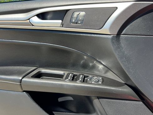 Certified 2020 Ford Fusion SEL FWD image 12