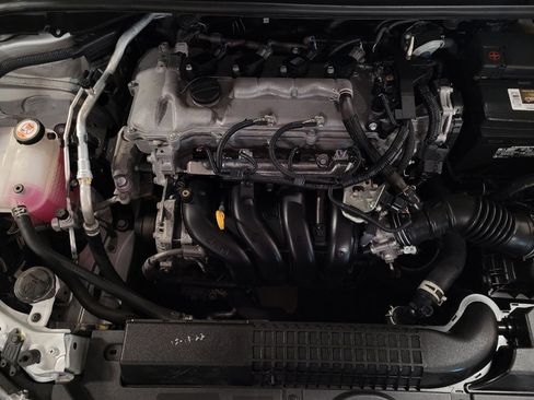 Used 2022 Toyota Corolla LE FWD image 30