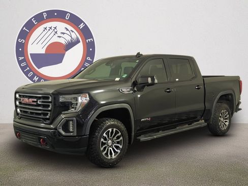 Used 2019 GMC Sierra 1500 AT4 w/ AT4 Premium Package AWD/4WD image 1