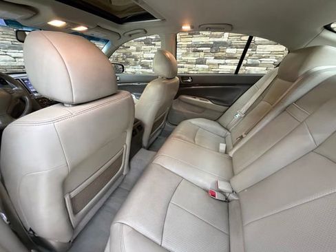 Used 2015 INFINITI Q40 AWD w/ Navigation Package image 30