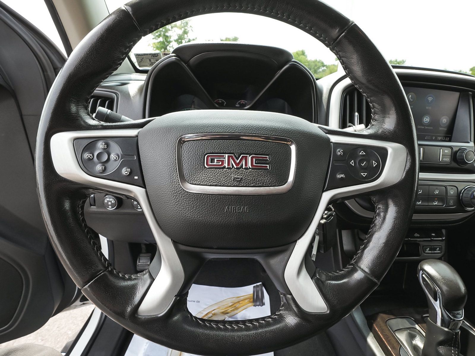 Used 2022 GMC Canyon Elevation w/ Elevation Premium Package AWD/4WD image 16