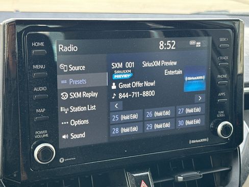 Used 2022 Toyota Corolla LE image 17