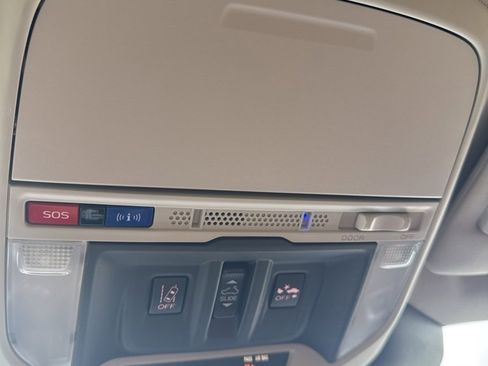 Used 2022 Subaru Forester Touring w/ Popular Package #2 image 18