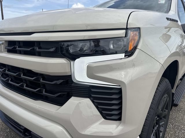 New 2026 Chevrolet Silverado 1500 RST w/ Dark Appearance Package AWD/4WD image 3