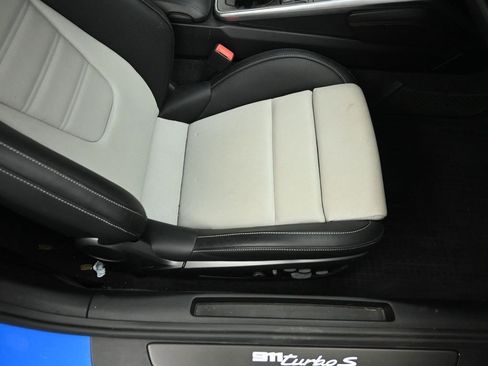 Used 2022 Porsche 911 Turbo S w/ 911 Turbo Sportdesign Package image 28