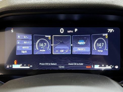 New 2025 Jeep Grand Cherokee L Altitude image 19