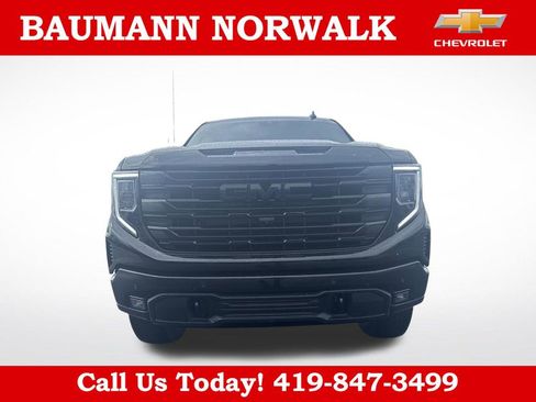 Used 2026 GMC Sierra 1500 Elevation w/ Elevation Premium Package AWD/4WD image 2