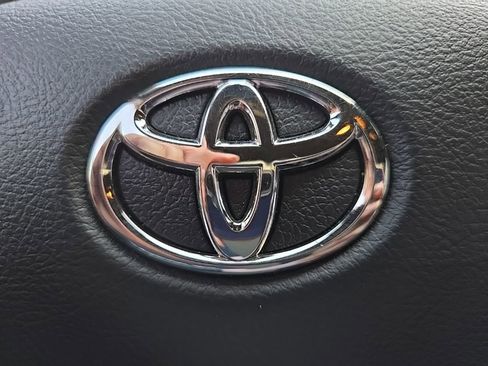 Used 2022 Toyota Tacoma TRD Sport AWD/4WD image 99