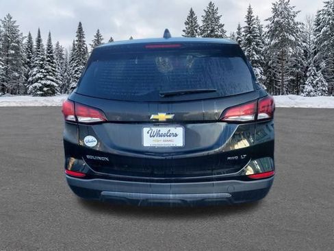 Used 2023 Chevrolet Equinox Premier image 4