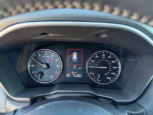 Used 2024 Subaru Outback Limited AWD/4WD image 16