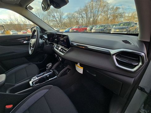 New 2026 Chevrolet TrailBlazer LT w/ Convenience Package image 27