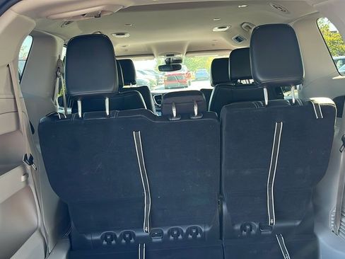 Used 2024 Chrysler Pacifica Touring-L image 39