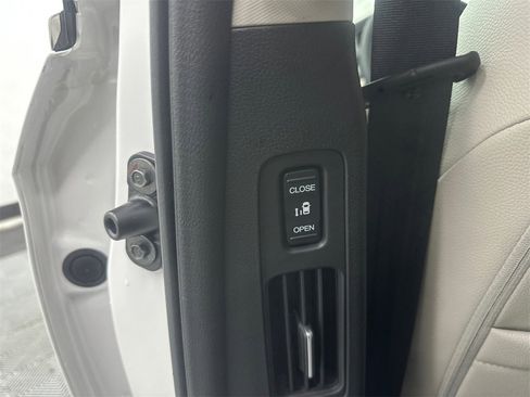Used 2026 Honda Odyssey EX-L image 23