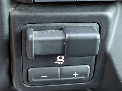 Used 2020 GMC Sierra 1500 AT4 w/ AT4 Premium Package image 24