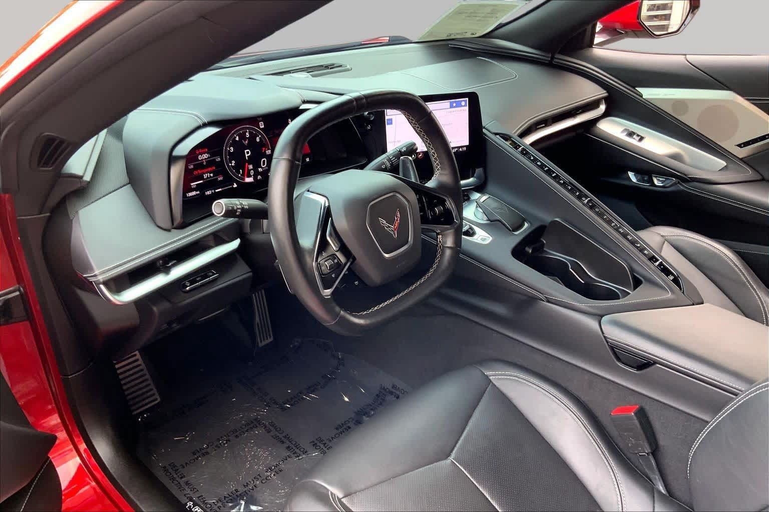 Used 2021 Chevrolet Corvette Stingray Preferred Cpe w/ Z51 Performance Package RWD image 17