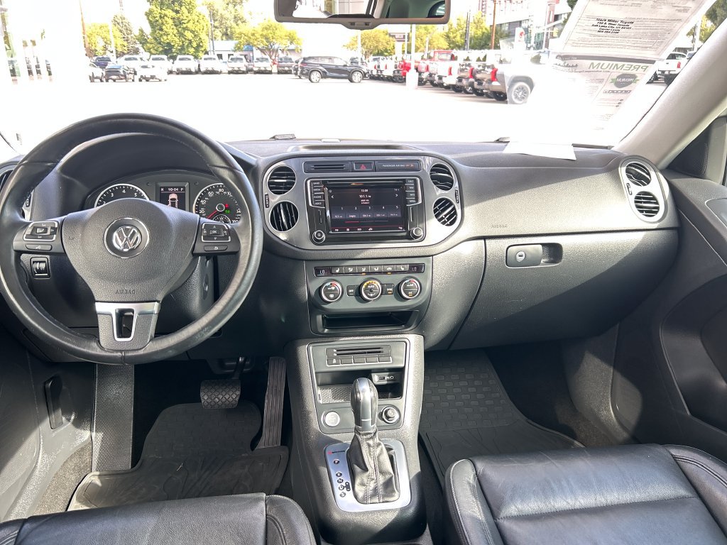 Used 2017 Volkswagen Tiguan Sport AWD/4WD image 17