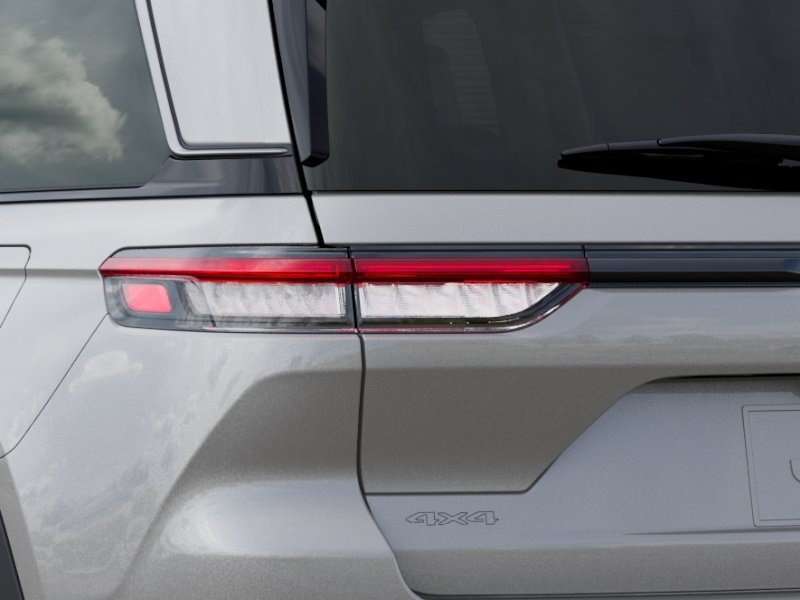 New 2026 Jeep Grand Cherokee Limited AWD/4WD image 5