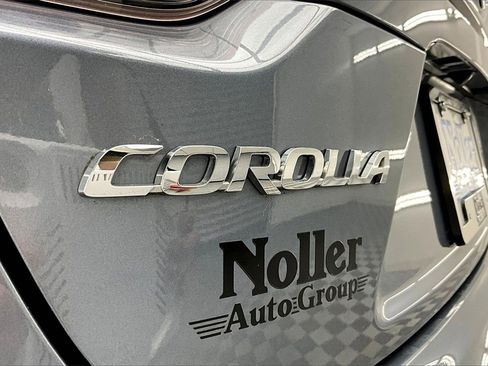 Used 2025 Toyota Corolla LE image 8