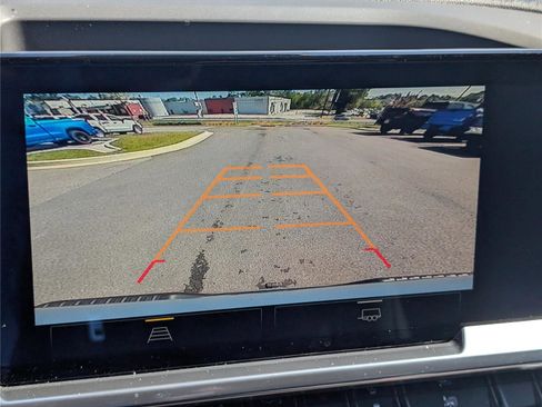 Certified 2023 Chevrolet Silverado 1500 LT image 26