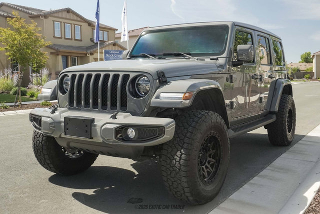 Used 2022 Jeep Wrangler Unlimited Sahara AWD/4WD image 14
