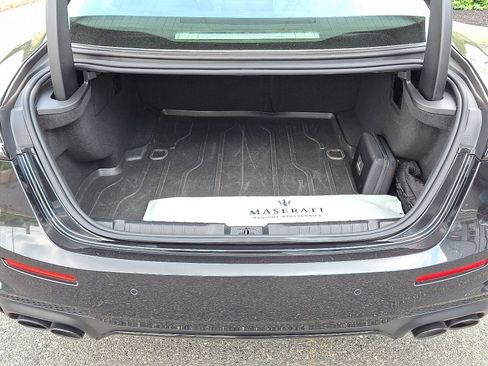 Used 2022 Maserati Ghibli Modena Q4 image 29